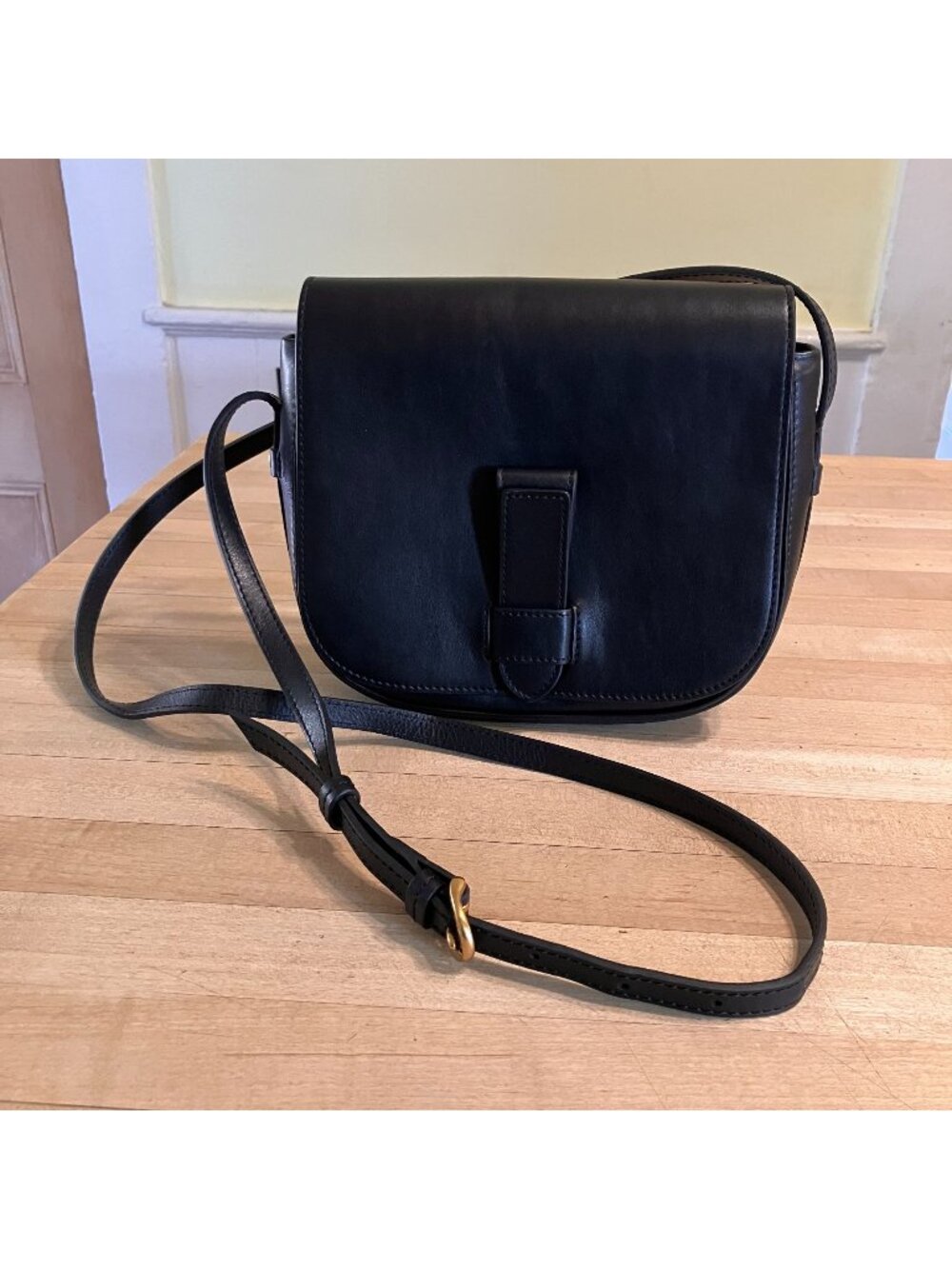 Banana Republic Womens 2018 Italian Leather Saddlebag Purse Medium Black AN EXC